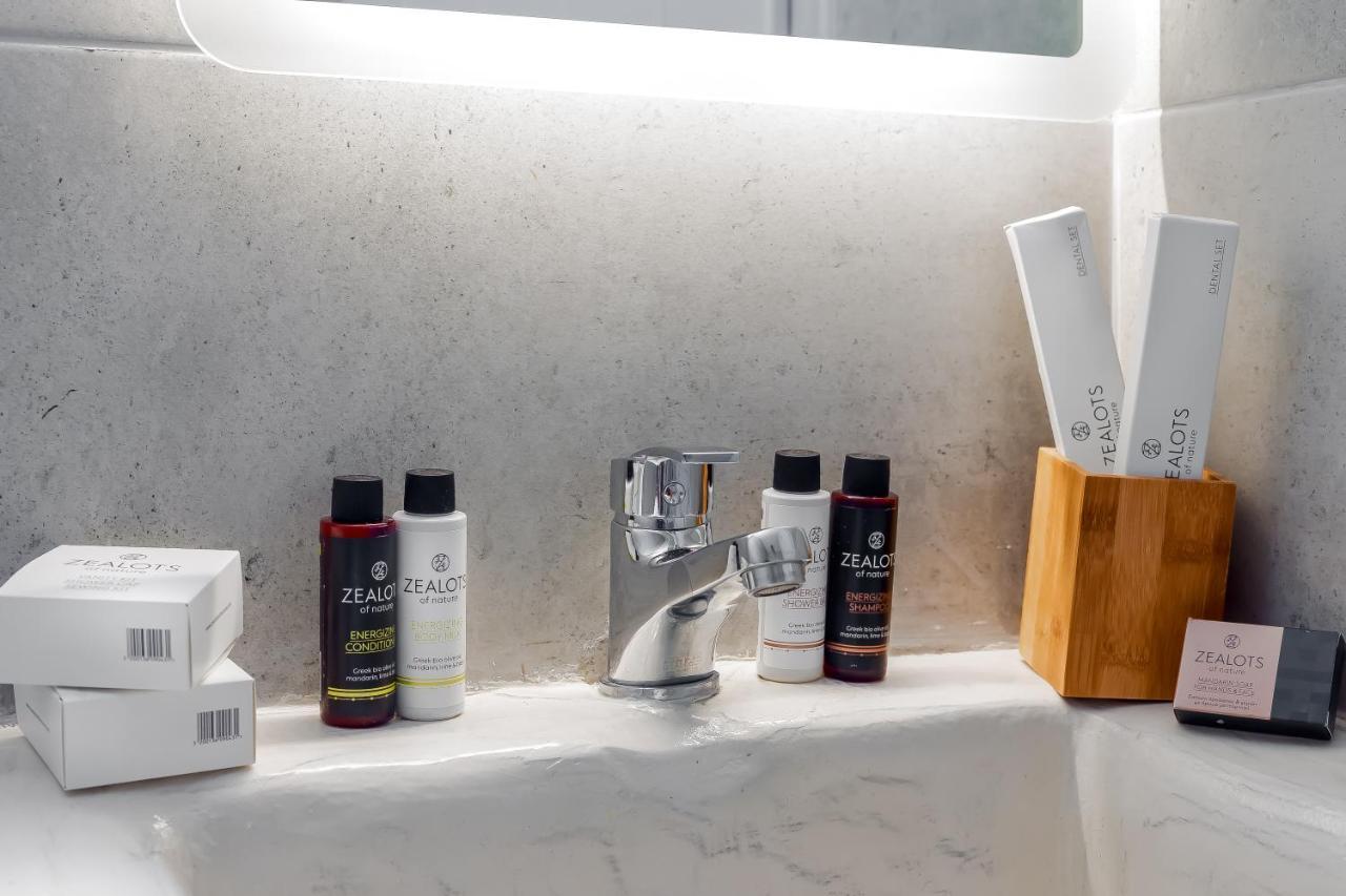 Divino Suites (Adults Only) Fira  Exteriör bild