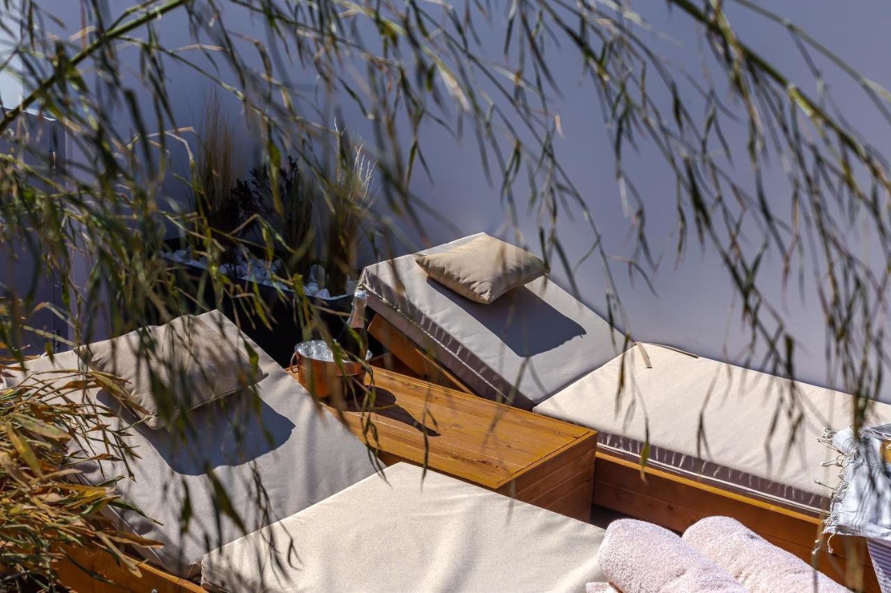 Divino Suites (Adults Only) Fira  Exteriör bild